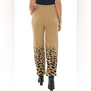 Camel And Black Fuzzy Super Soft Sweat Pants Size Small